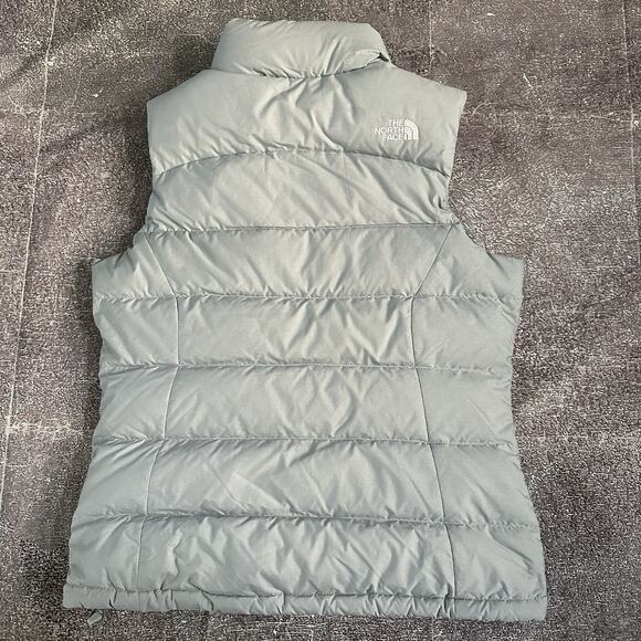 Womens The North Face Silver Gray 700 Down Nuptse Puffer Zip Up Vest Jacket Sz S - Picture 4 of 4